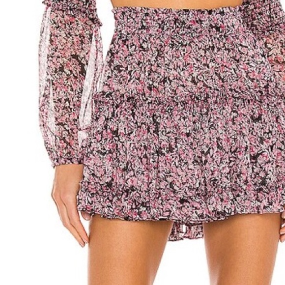 Misa Los Angeles Dresses & Skirts - MISA Los Ángeles Marion Pink Floral Smocked, tiered floral Mini Skirt size XS